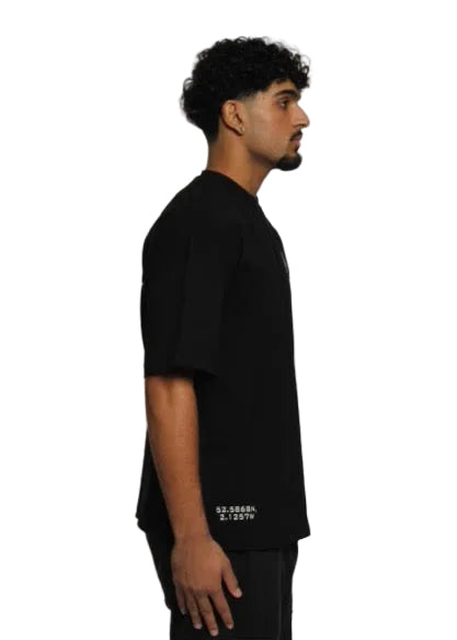 REBIRTH Oversized T-Shirt (Black)