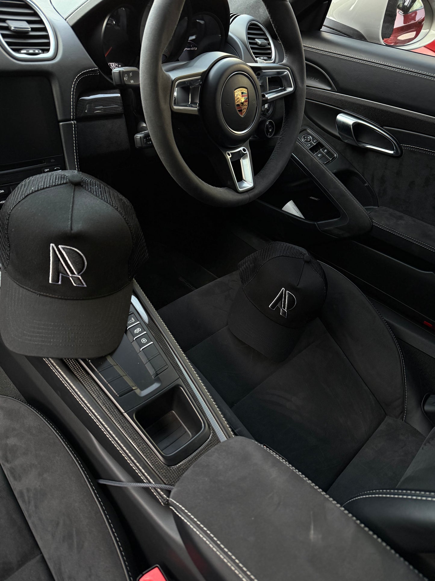 Black R Logo Cap